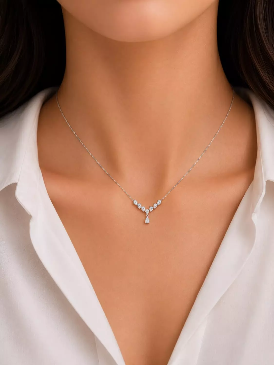 Silver Necklace Daimond image