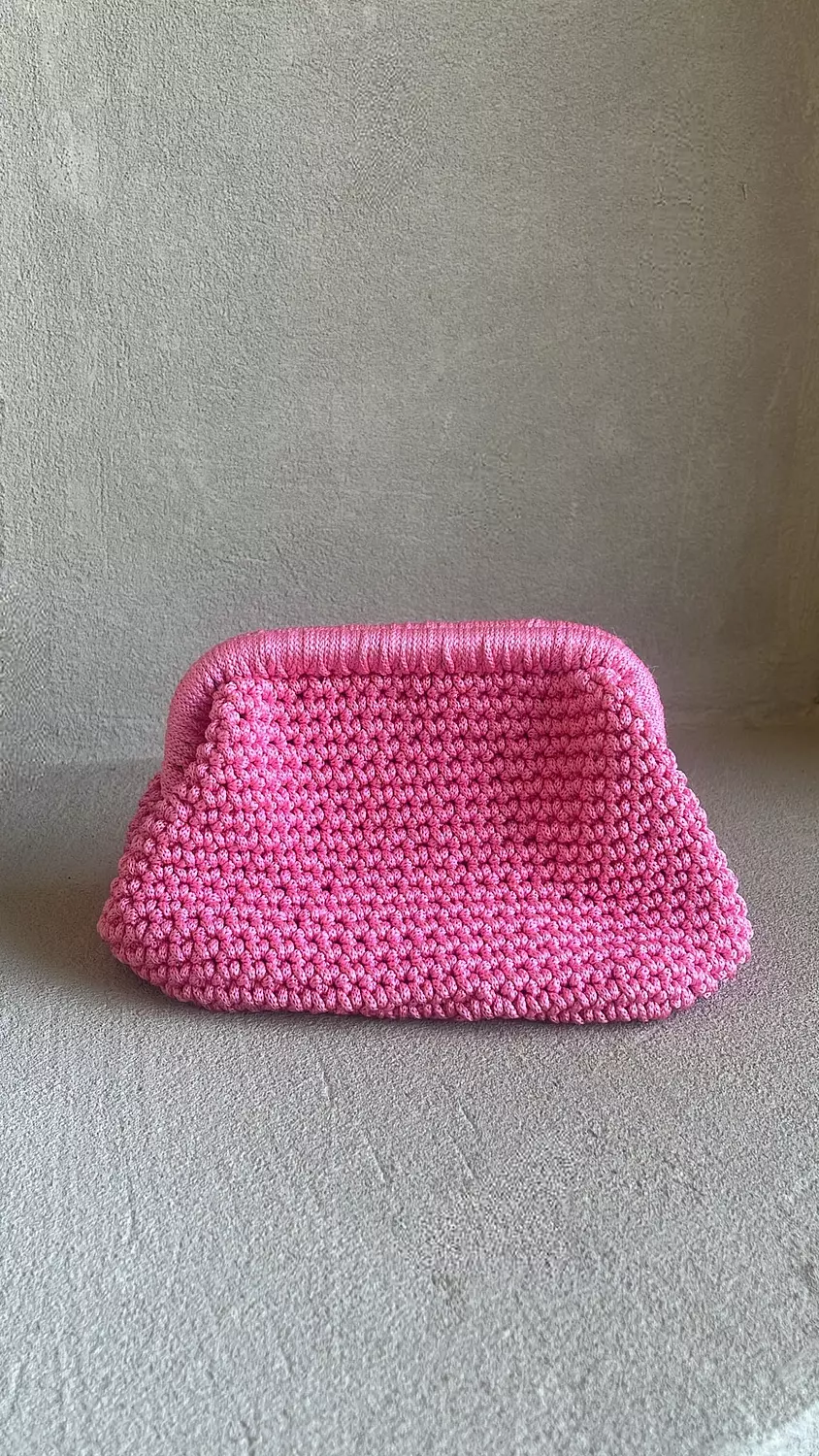 Bubbly Clutch 8