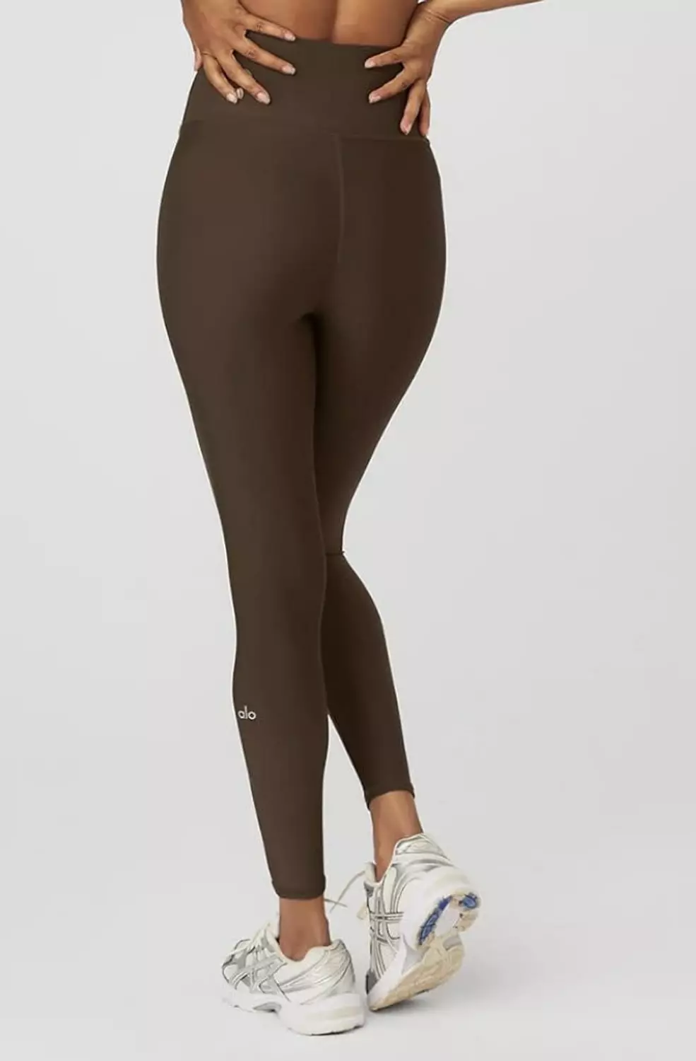 alo Leggings hover image