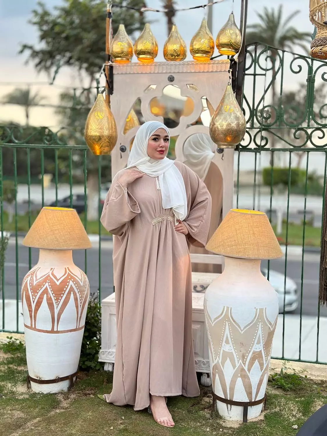 Beige Abaya   image