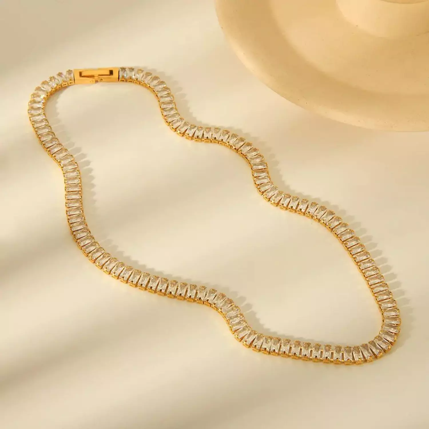 Tennis Necklace gold image