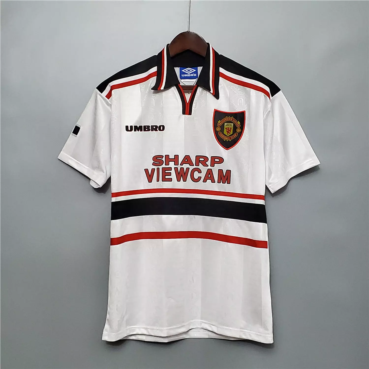 MANCHESTER UNITED 97/98 - CLASSIC