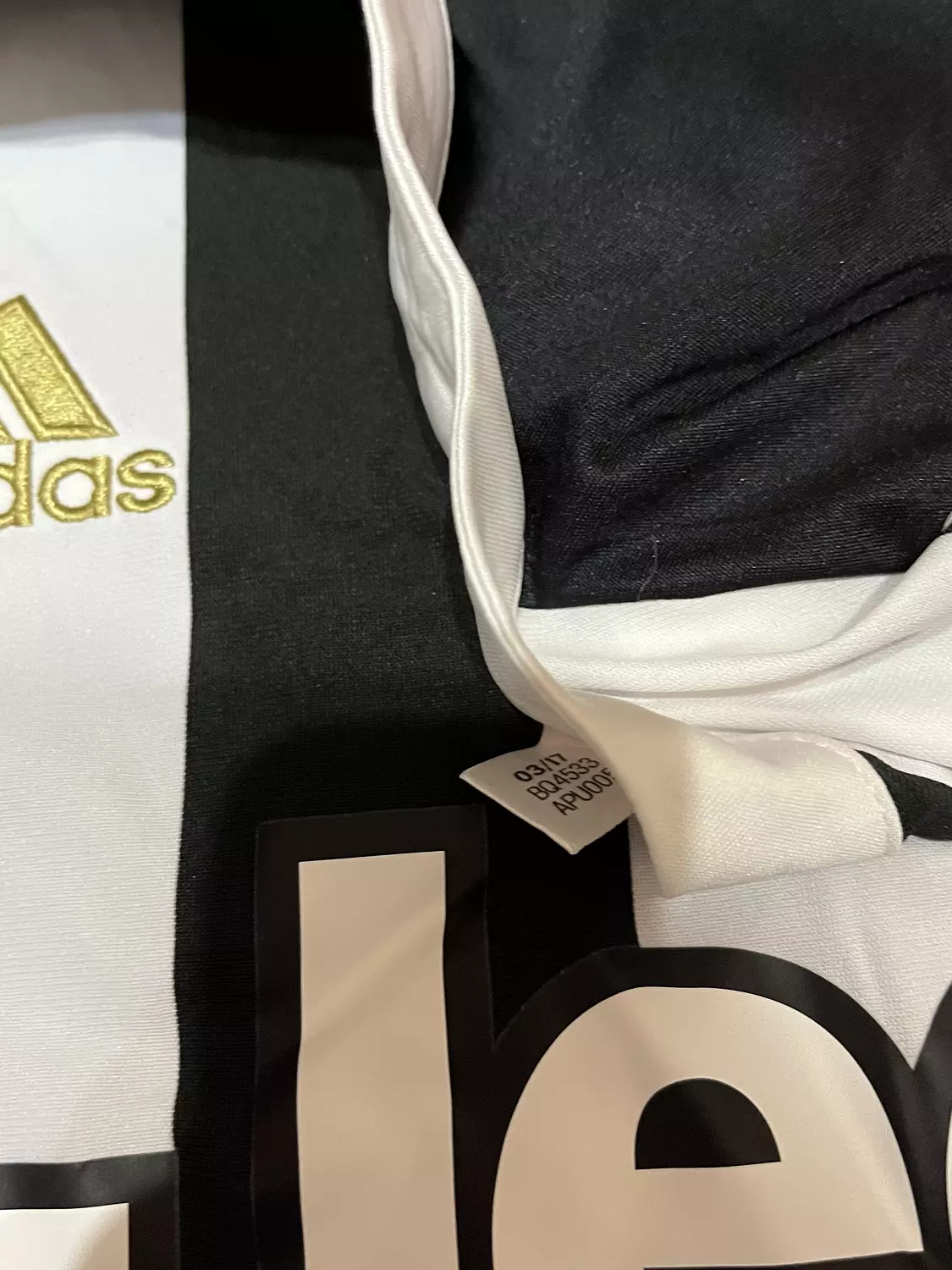  2017–2018 Adidas Juventus  home jersey  2