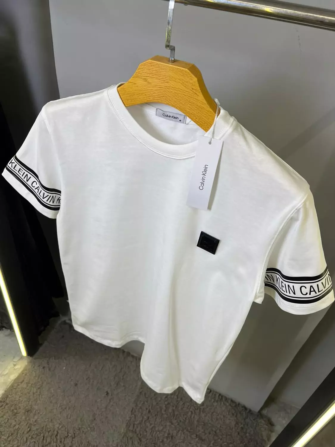 CALVIN KLIEN TSHIRT / 11772 1