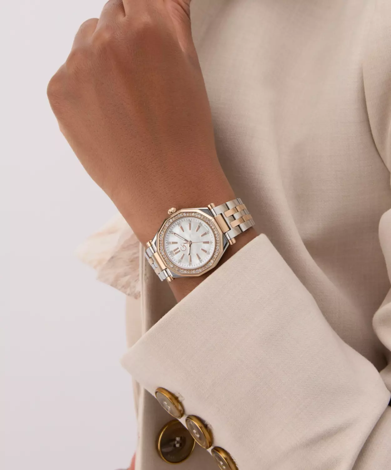 Gc Gleam Mid Size Metal 5