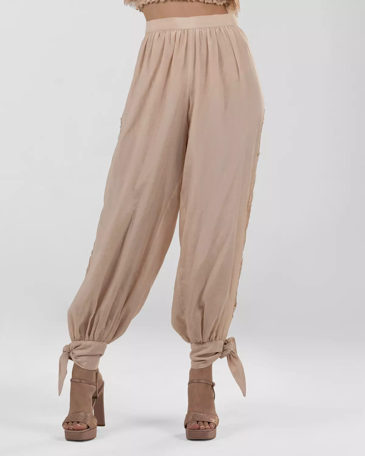 Chic Pink Bubble-Leg Pants 4