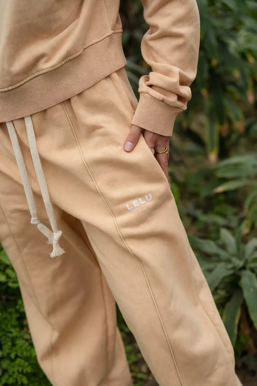Stone tracksuit 7