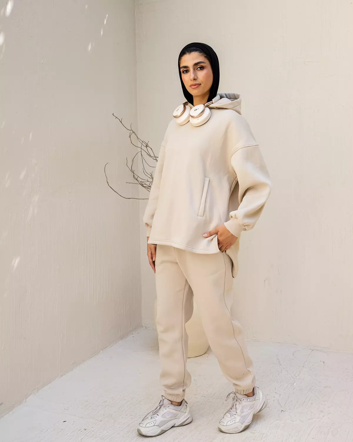 Hoodie Top in Beige 2