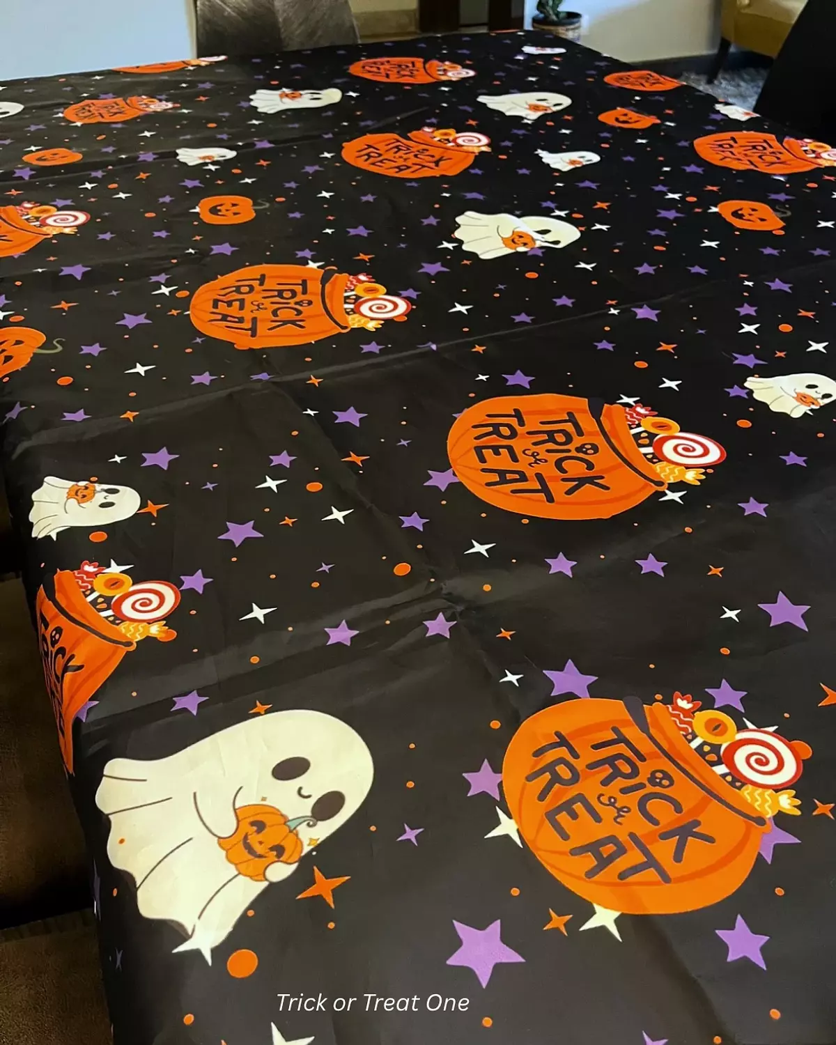 Trick or Treat Halloween Tablecover image