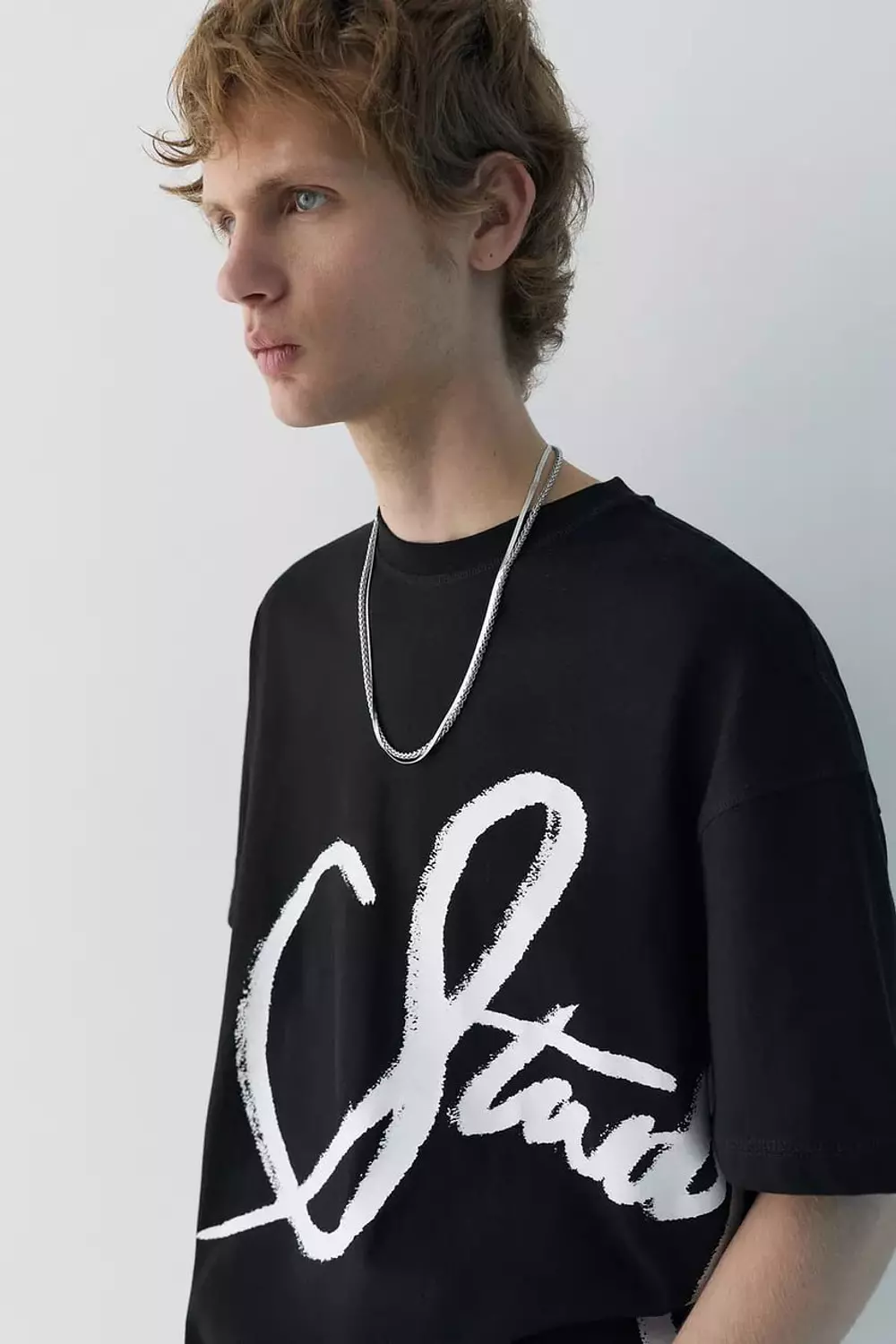 PULL&BEAR STWD GRAFFITI T-SHIRT  2