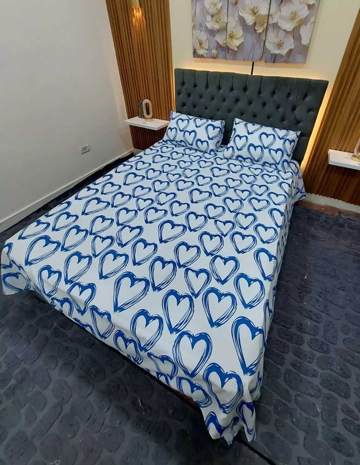 طقم ملايه قطن تركي كبير قلوب ازرق image