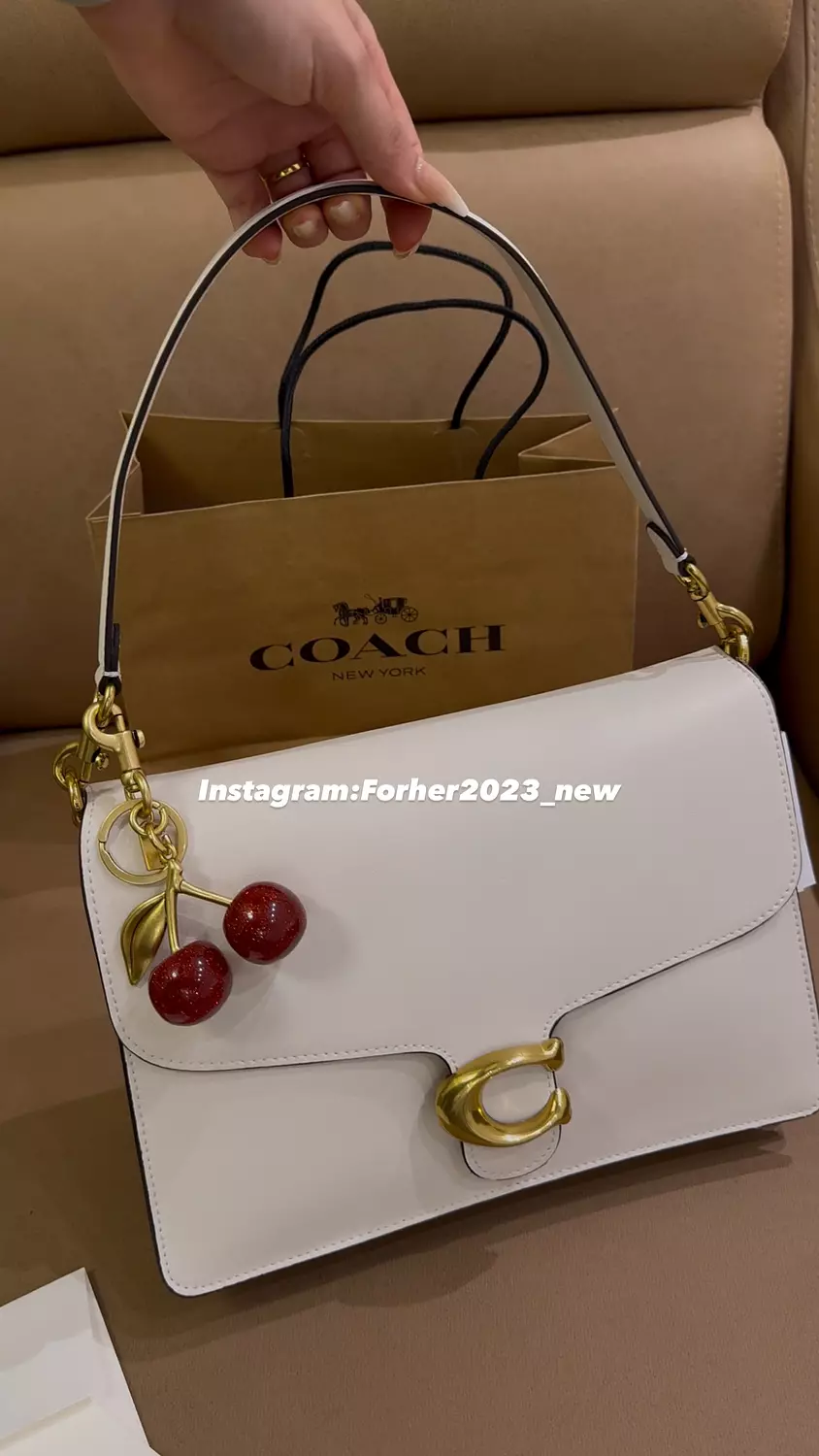 Chain Tabby Shoulder Bag 11