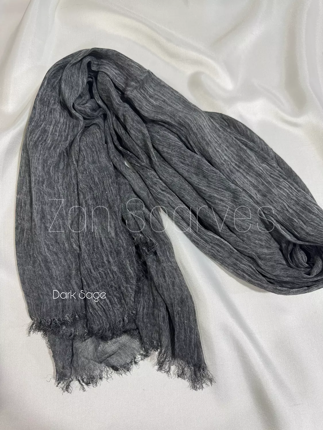 Dark olive image