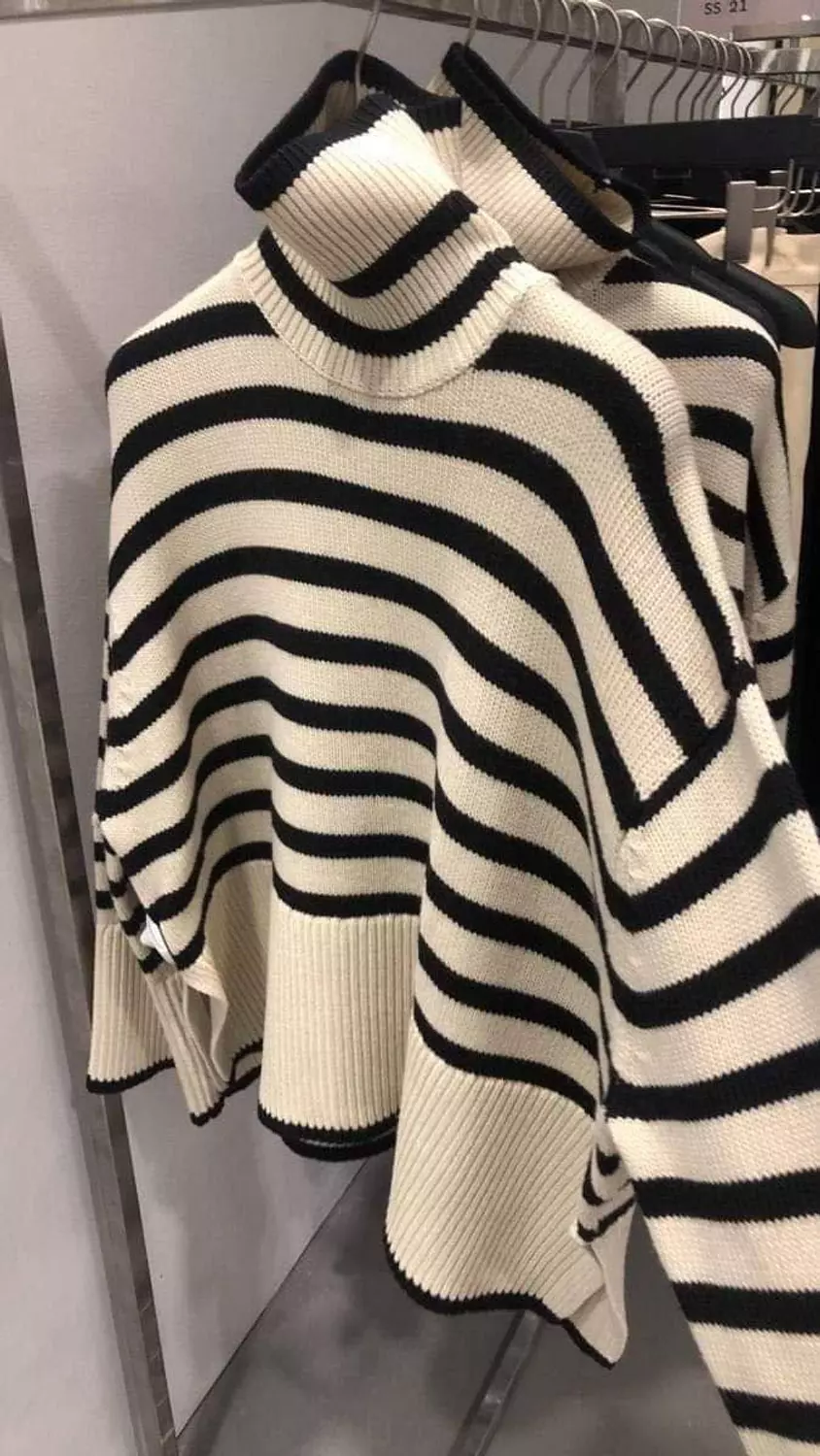 Striped pullover  7