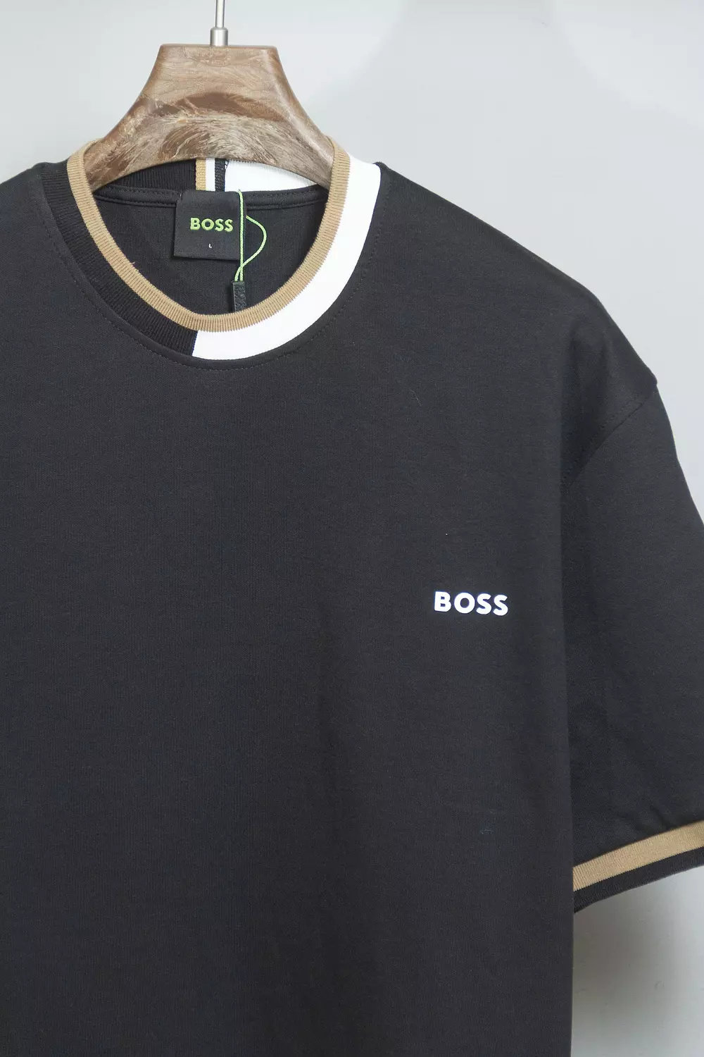 HUGO BOSS TSHIRT \ 2271 hover image