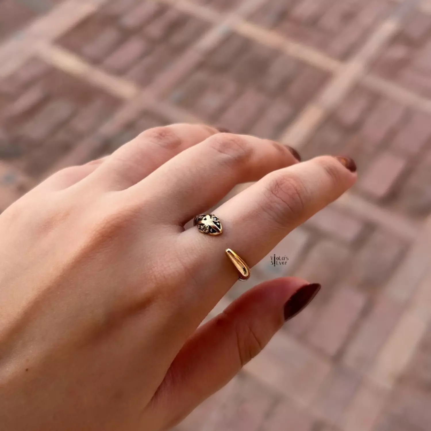 Snake zircon silver ring image