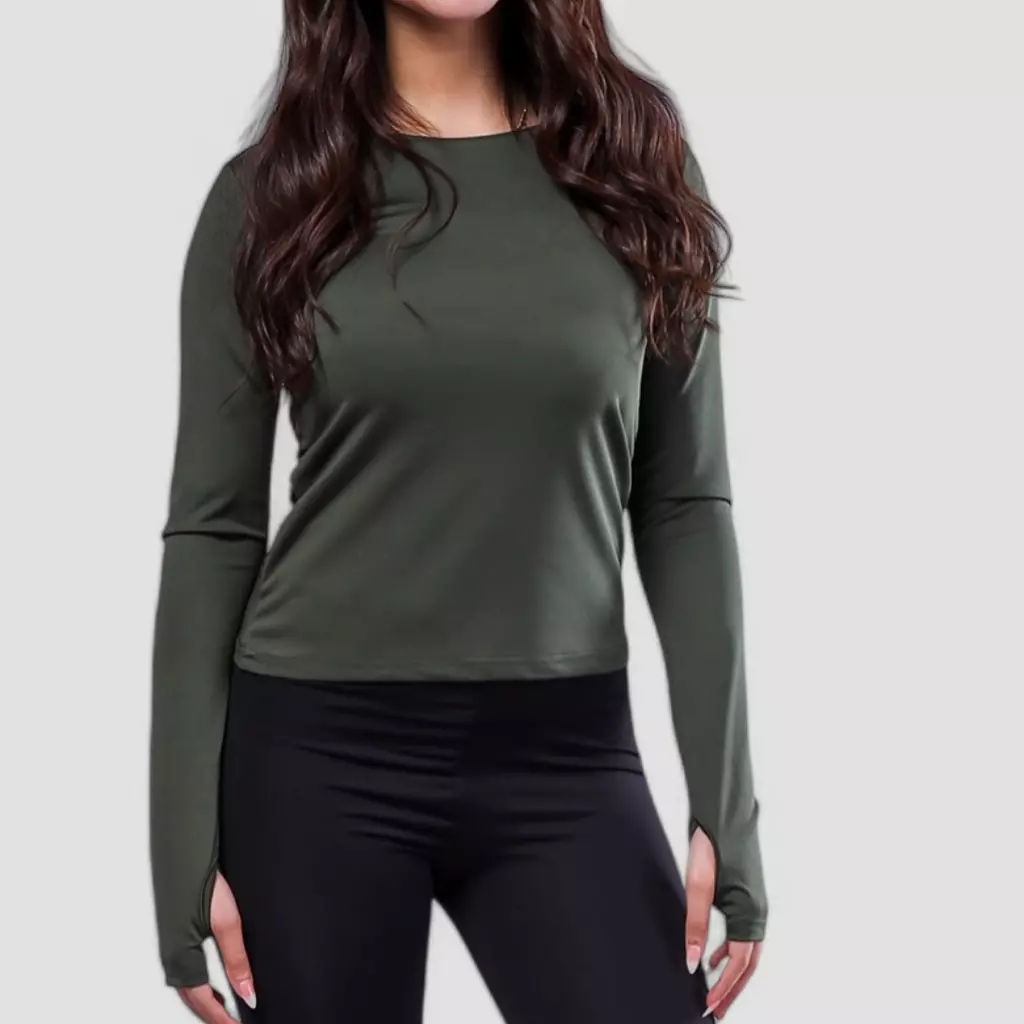 068 Round Neck Long Sleeves With Finger Hole