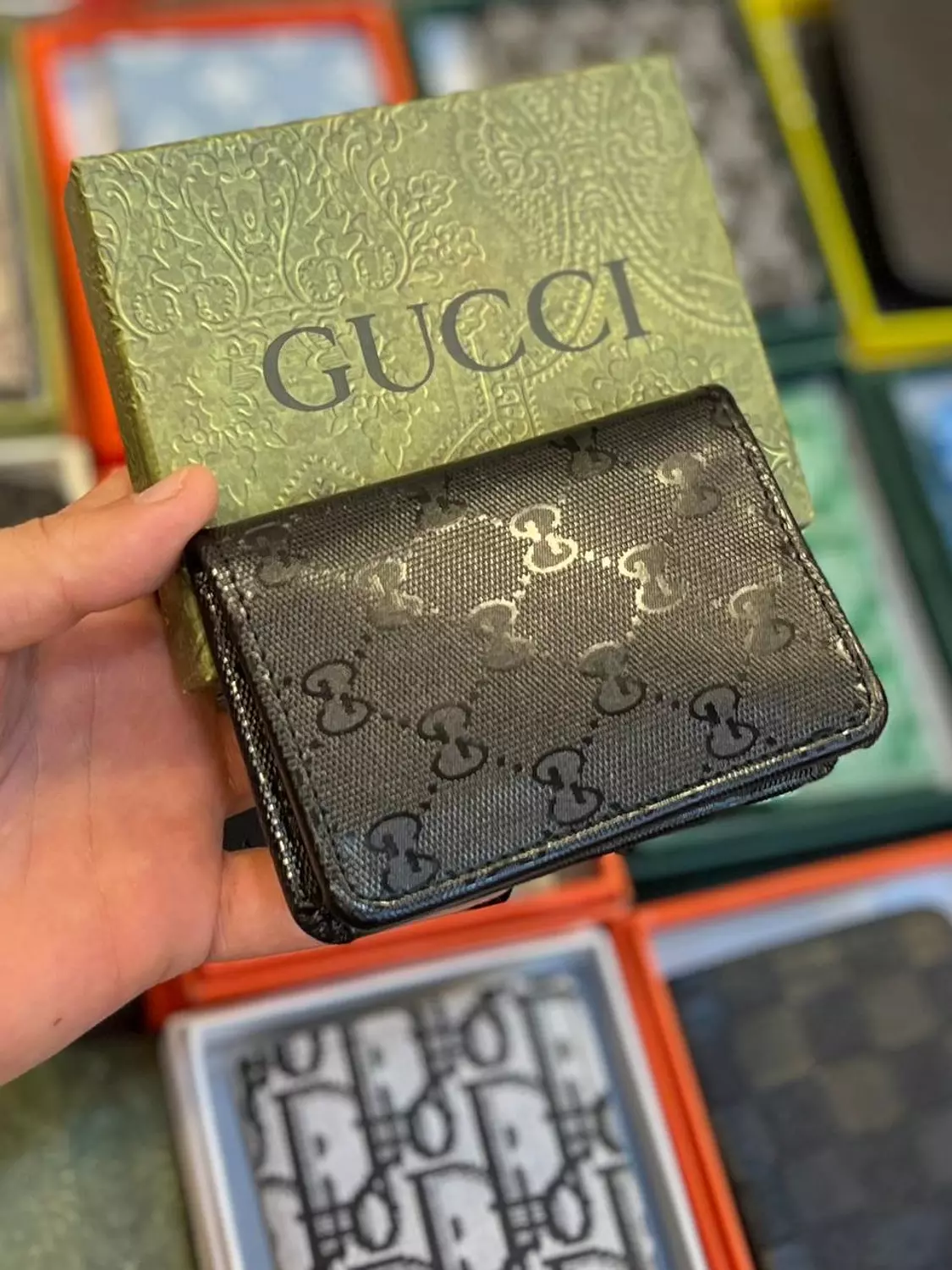 GUCCI BIFOLD WALLET hover image