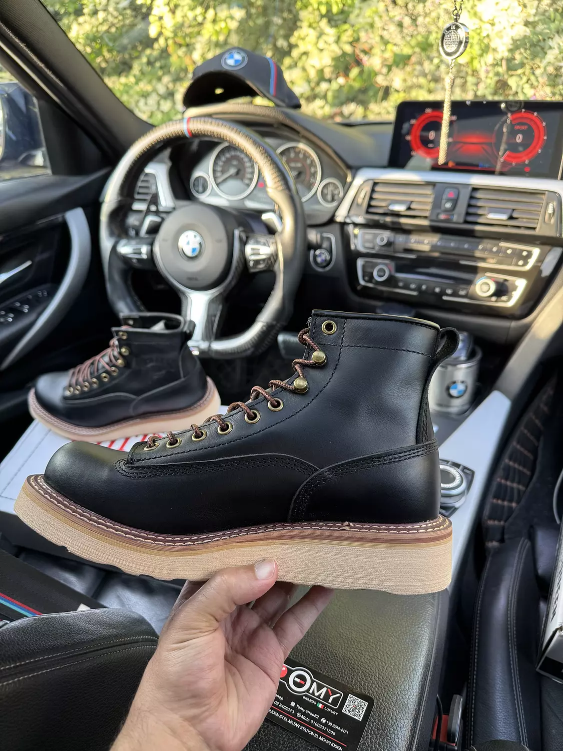 WHITE’S BOOTS 1