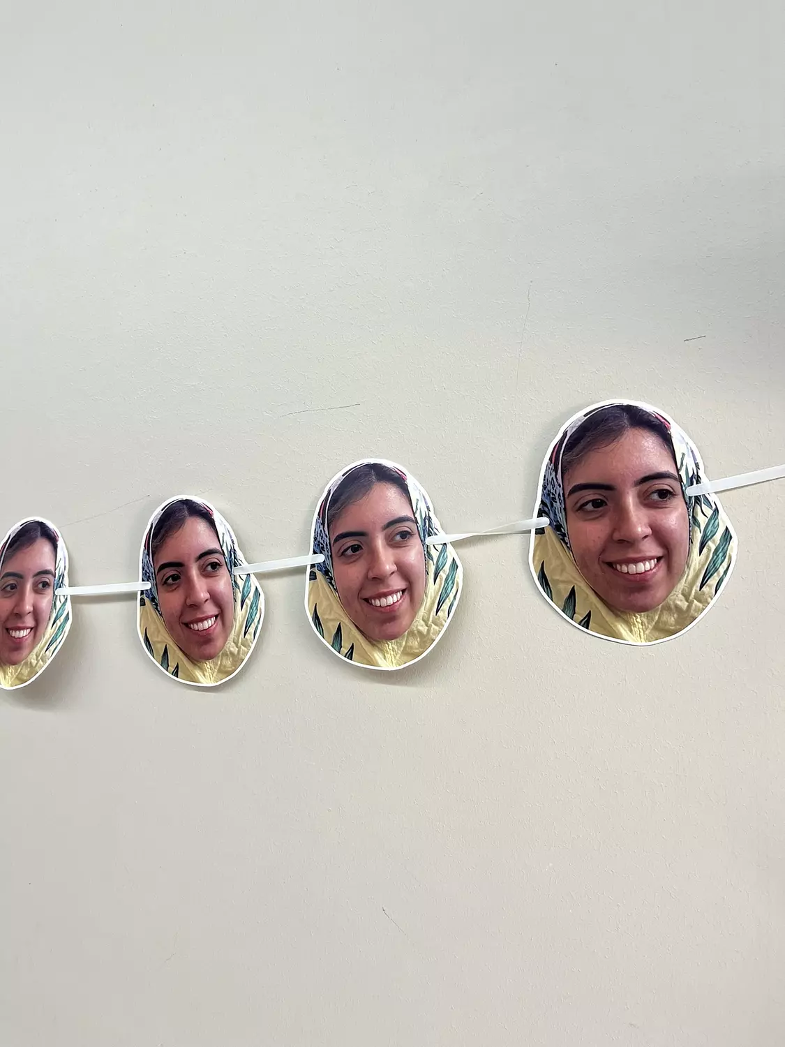 Face Garland 5