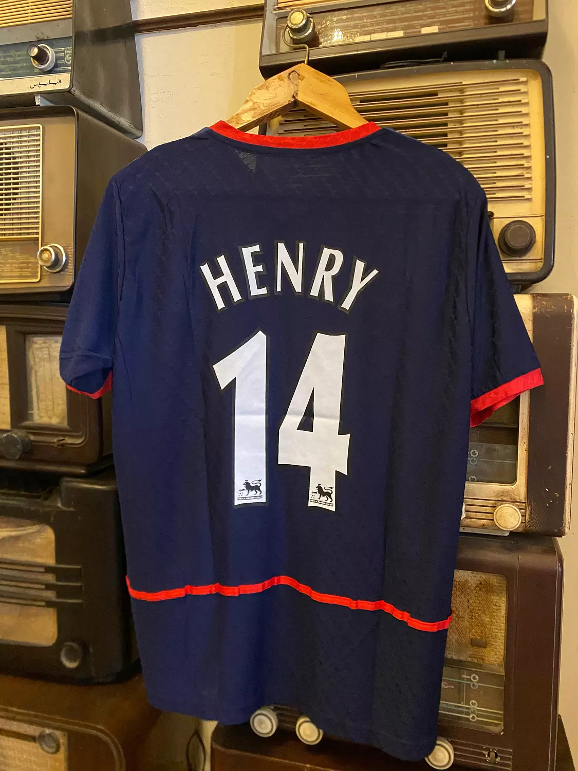 Arsenal 2003/04 Third Kit hover image