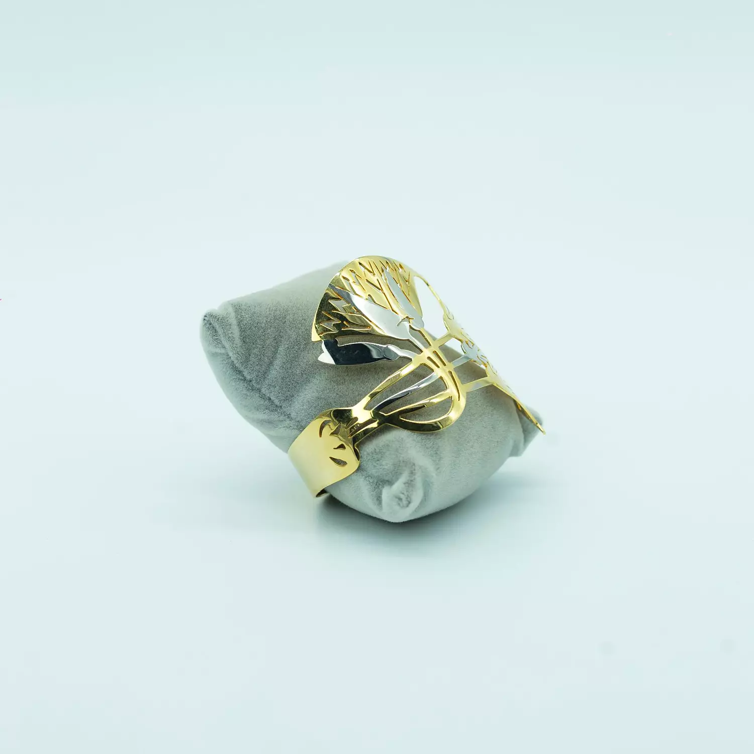 Hand-carved copper bracelet, gold and platinum plated - free size - lotus flower 3