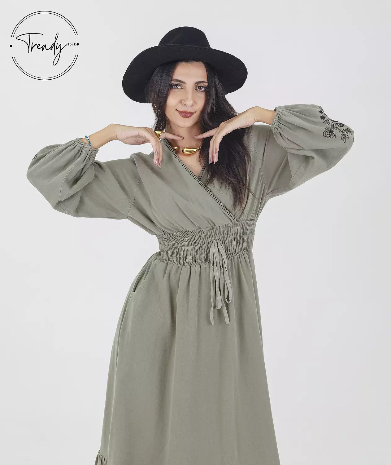 Long Wide Dress 5