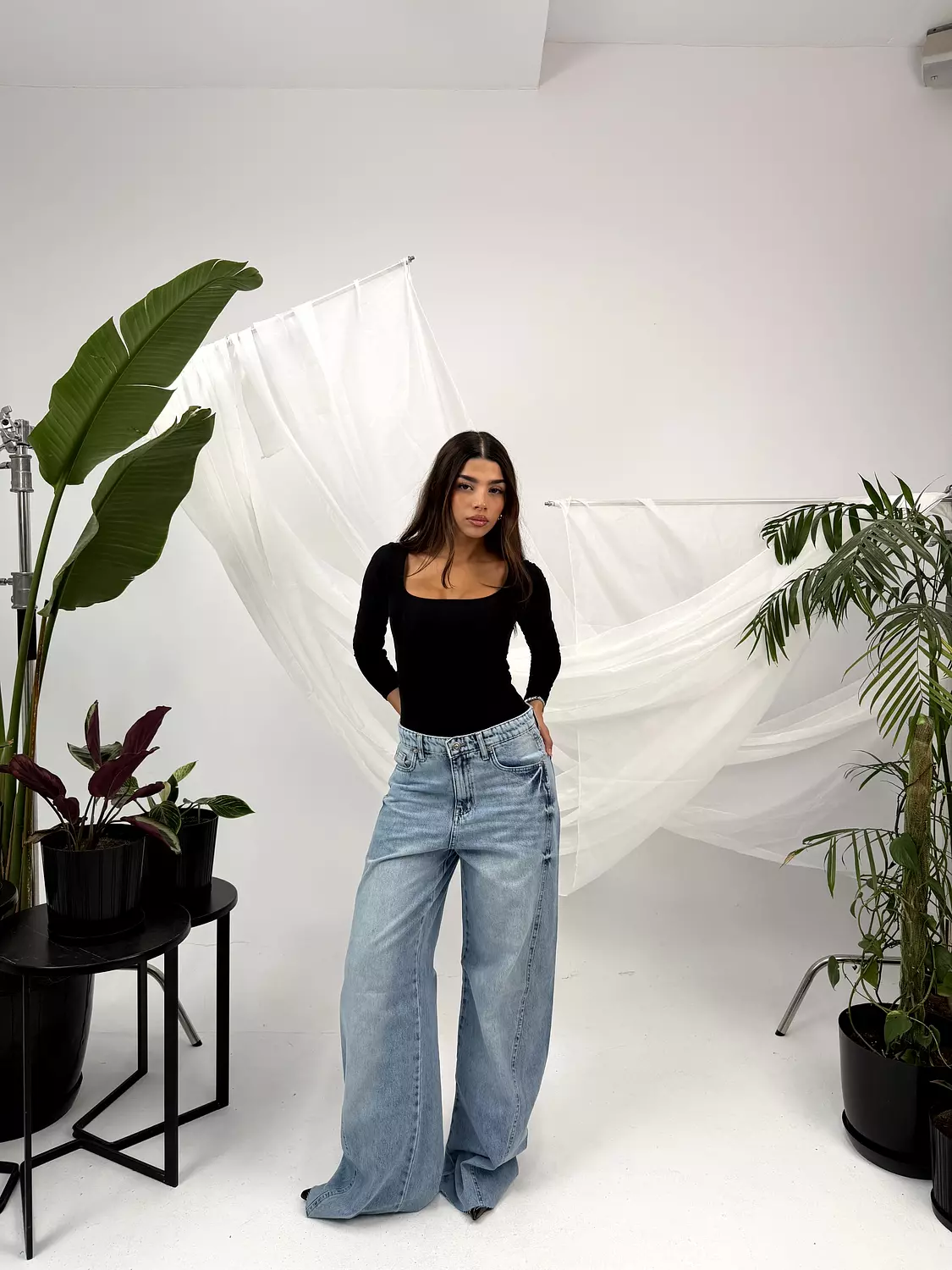 Side seam wide leg 2