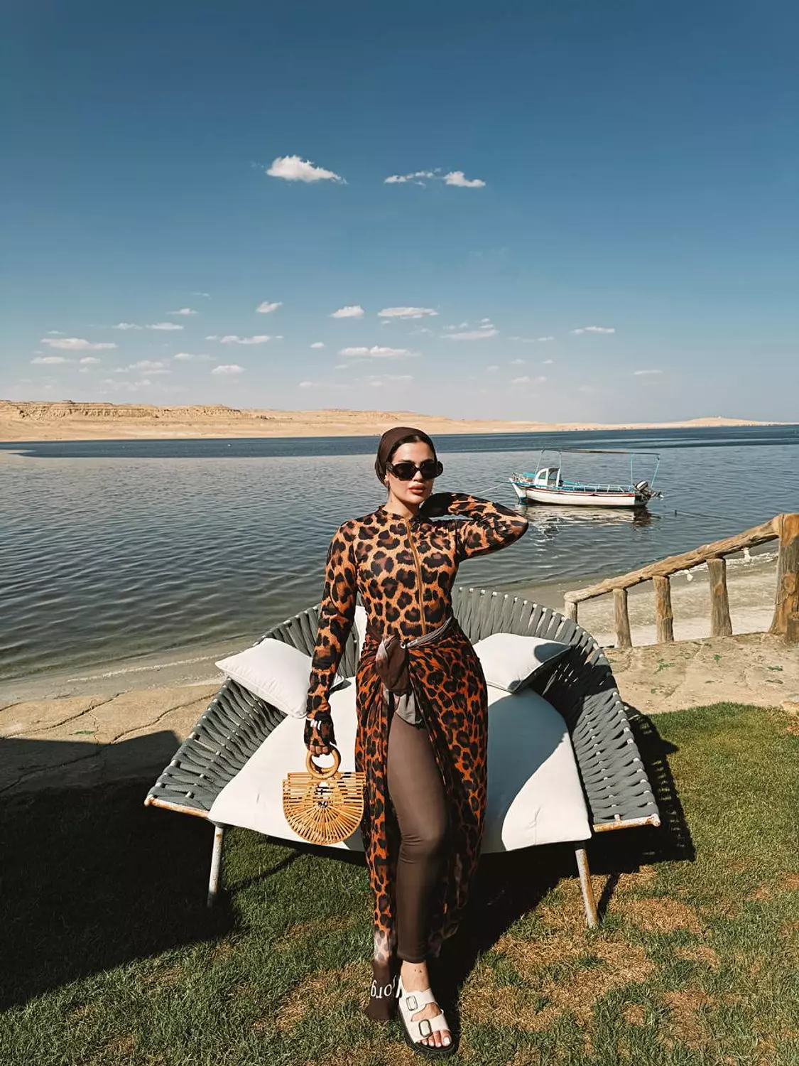 Leopard Lagoon 9
