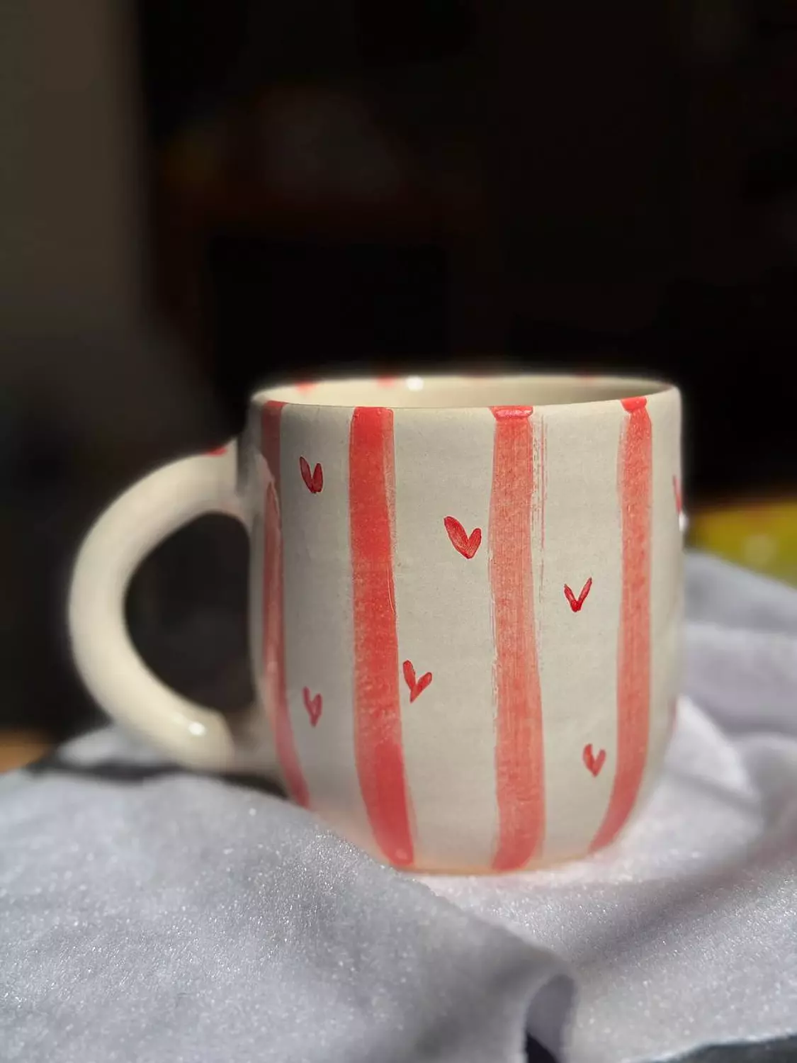 Pinkie stripes mug image