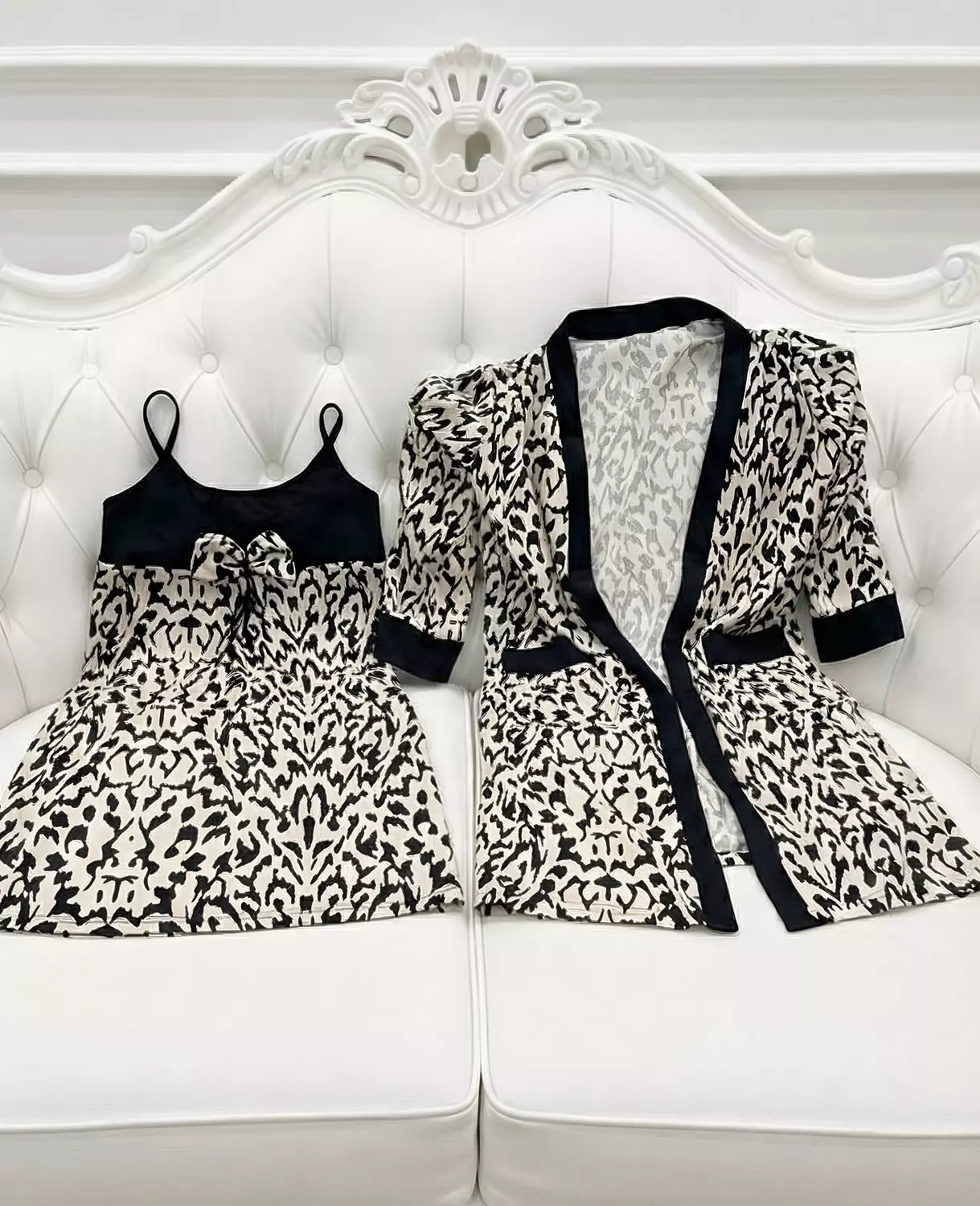 2-Piece Soft Velvet Robe & Chemise hover image