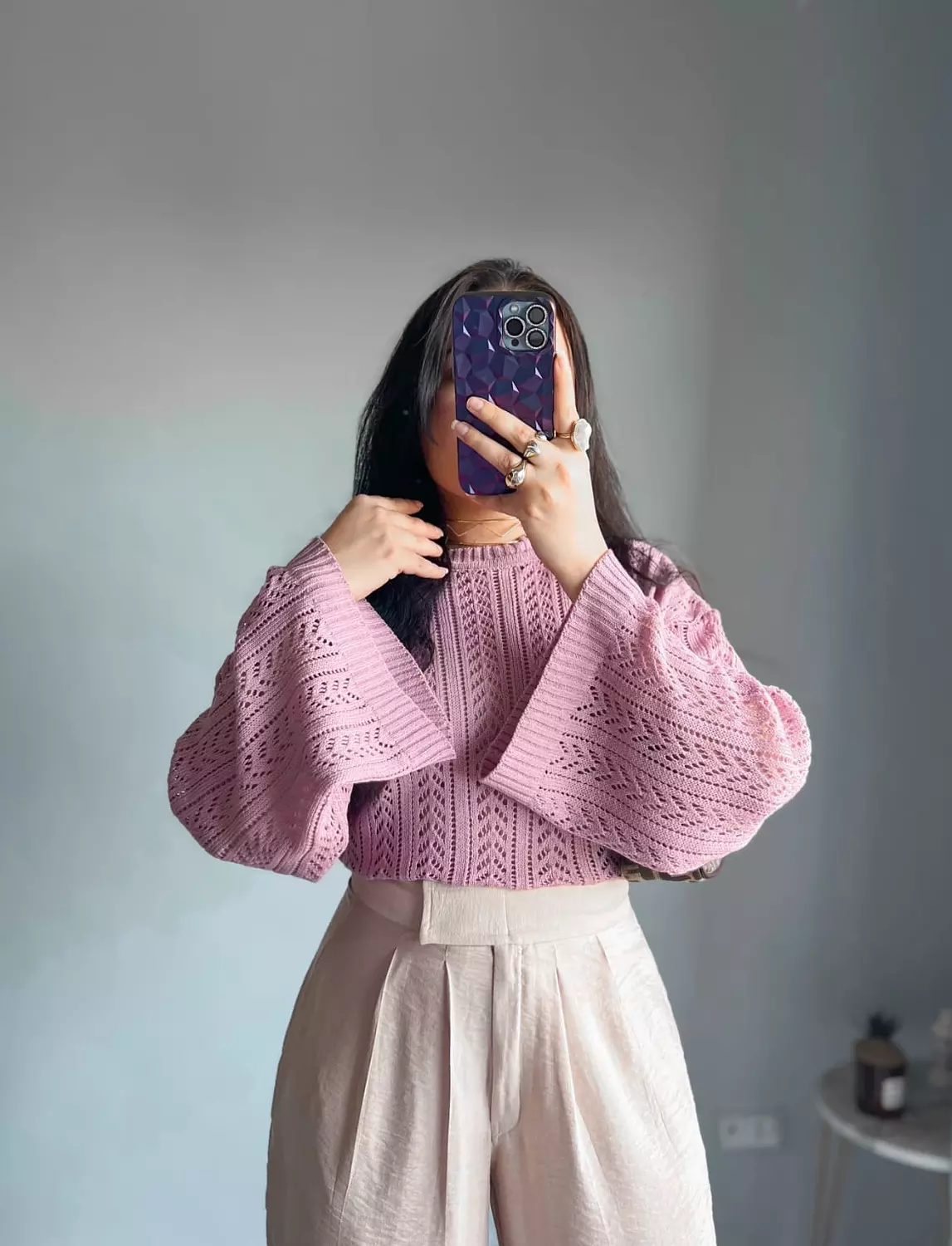 Style top hover image
