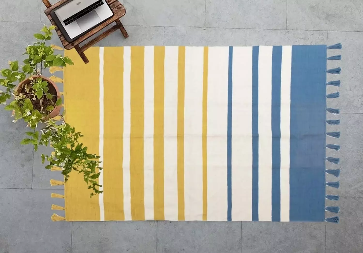 Isis Gold Kilim Rug 2