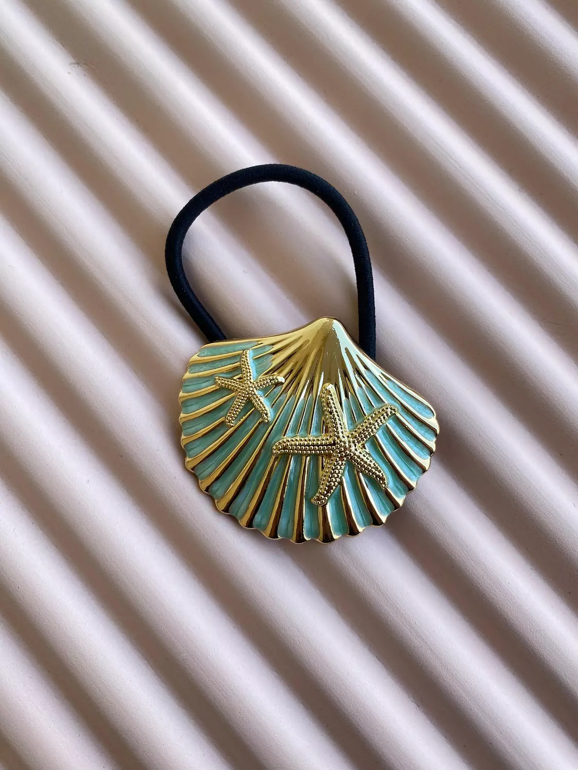 Seashell hair accessories 2