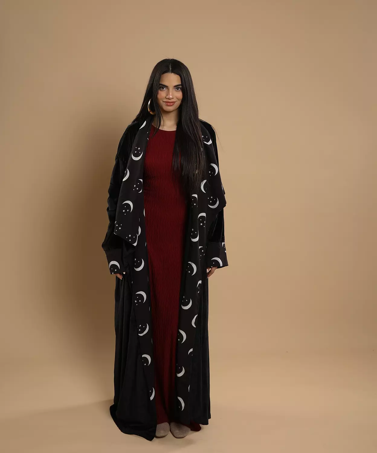 Sambosak Abaya image