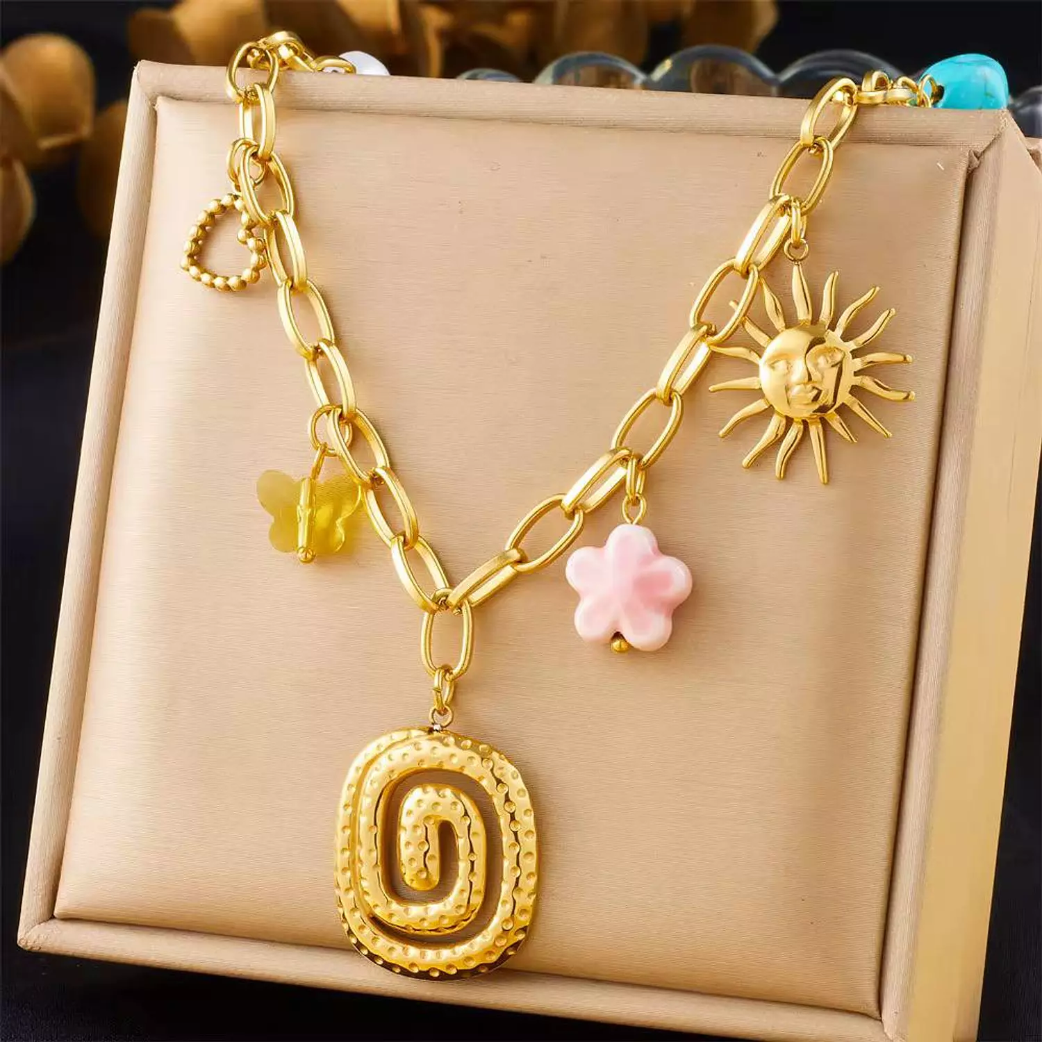 Spiral - Flower Necklace image