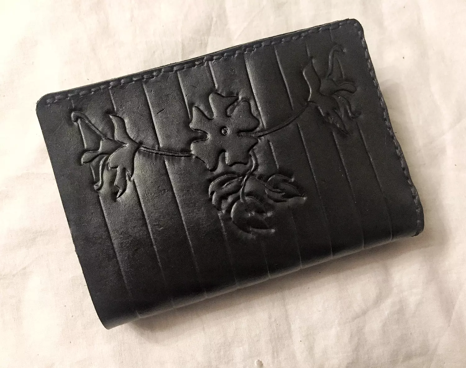 Art Nouveau bloom medium leather wallet 6