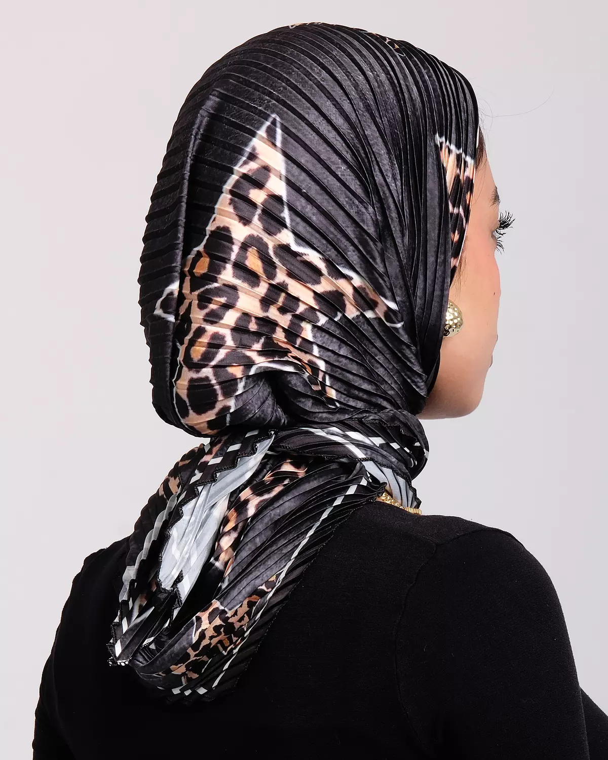 Square scarf jamila 2