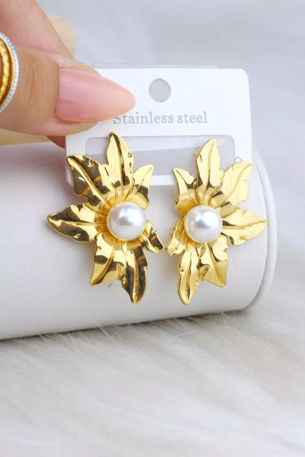 Earings E501 hover image