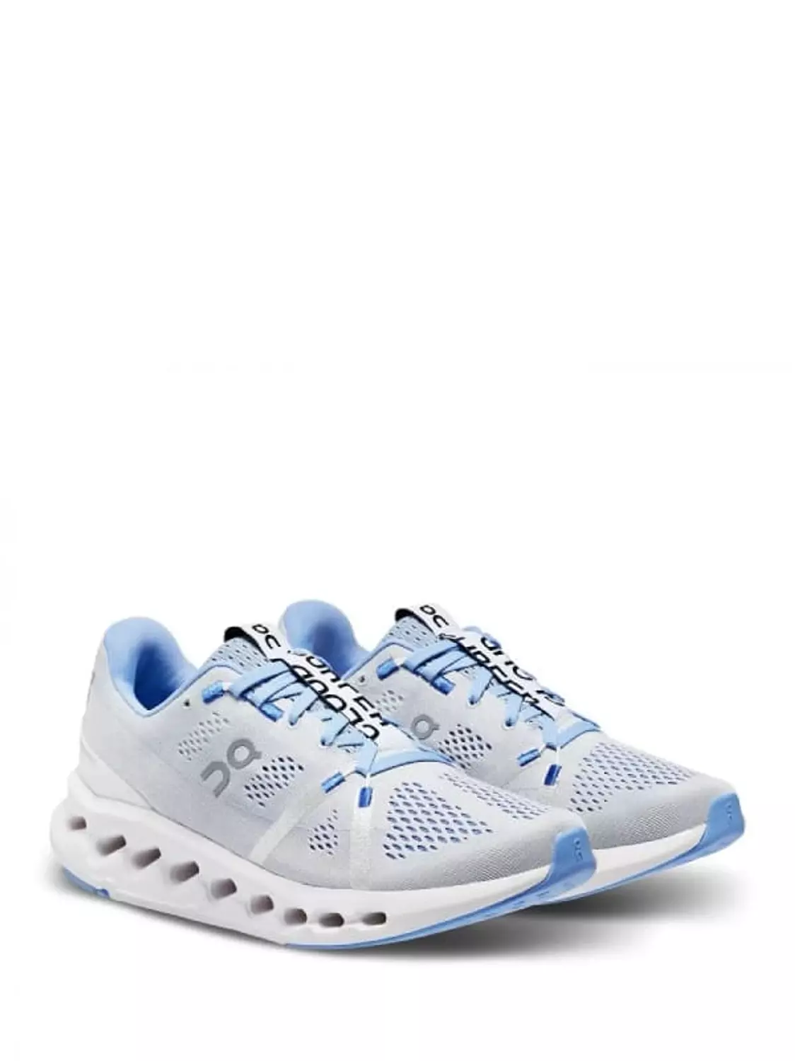 On cloud surfer blue 1