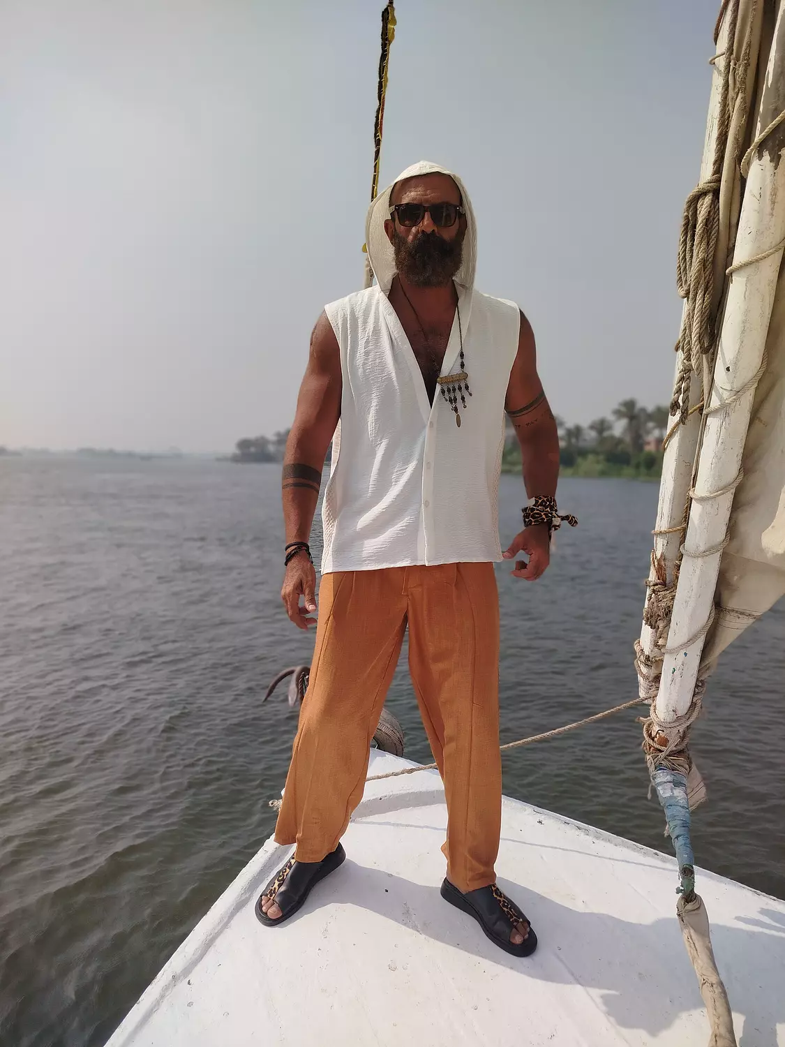 Camel Relaxed-fit wide linen pants 5