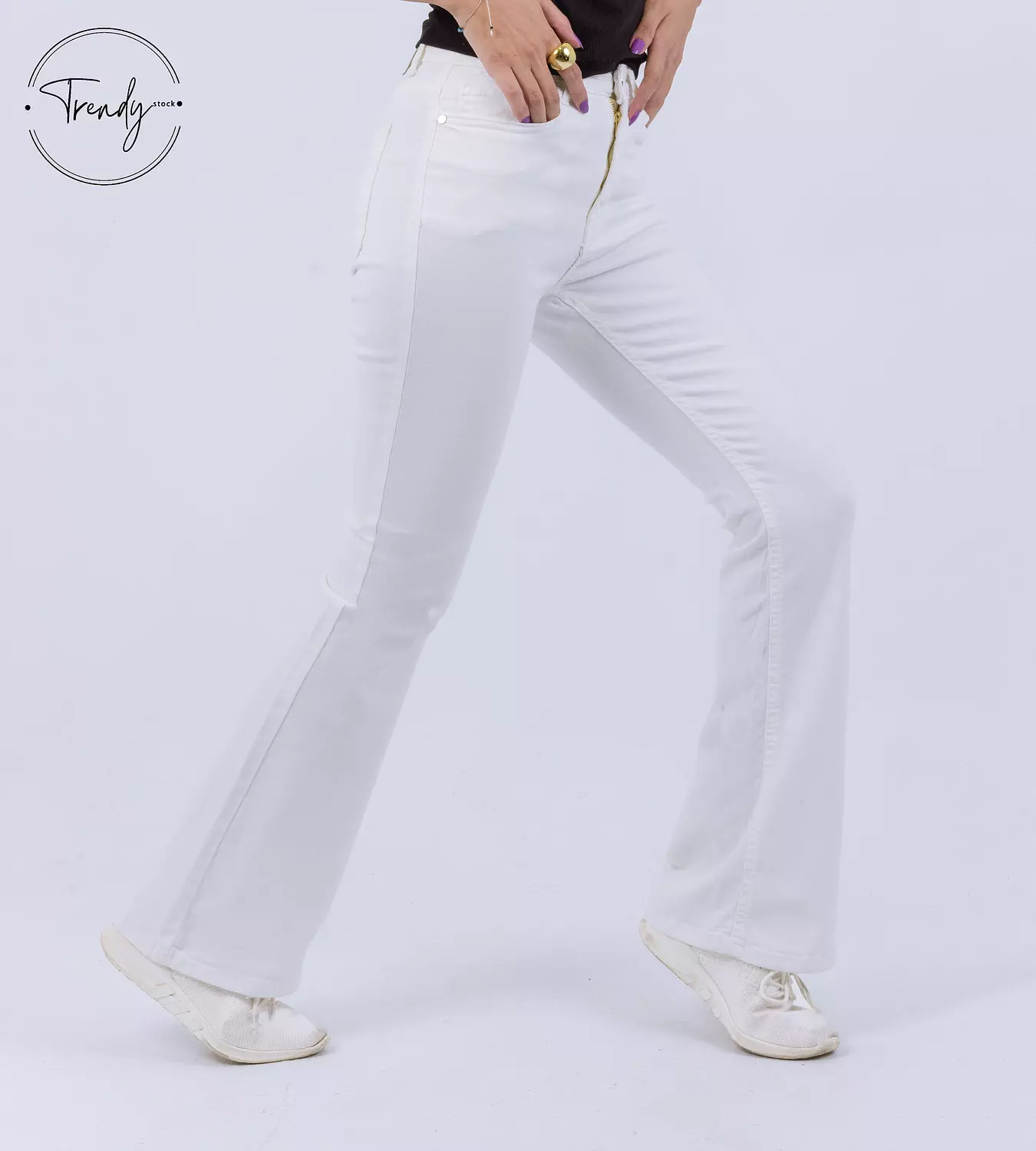 Flare leg Jeans image
