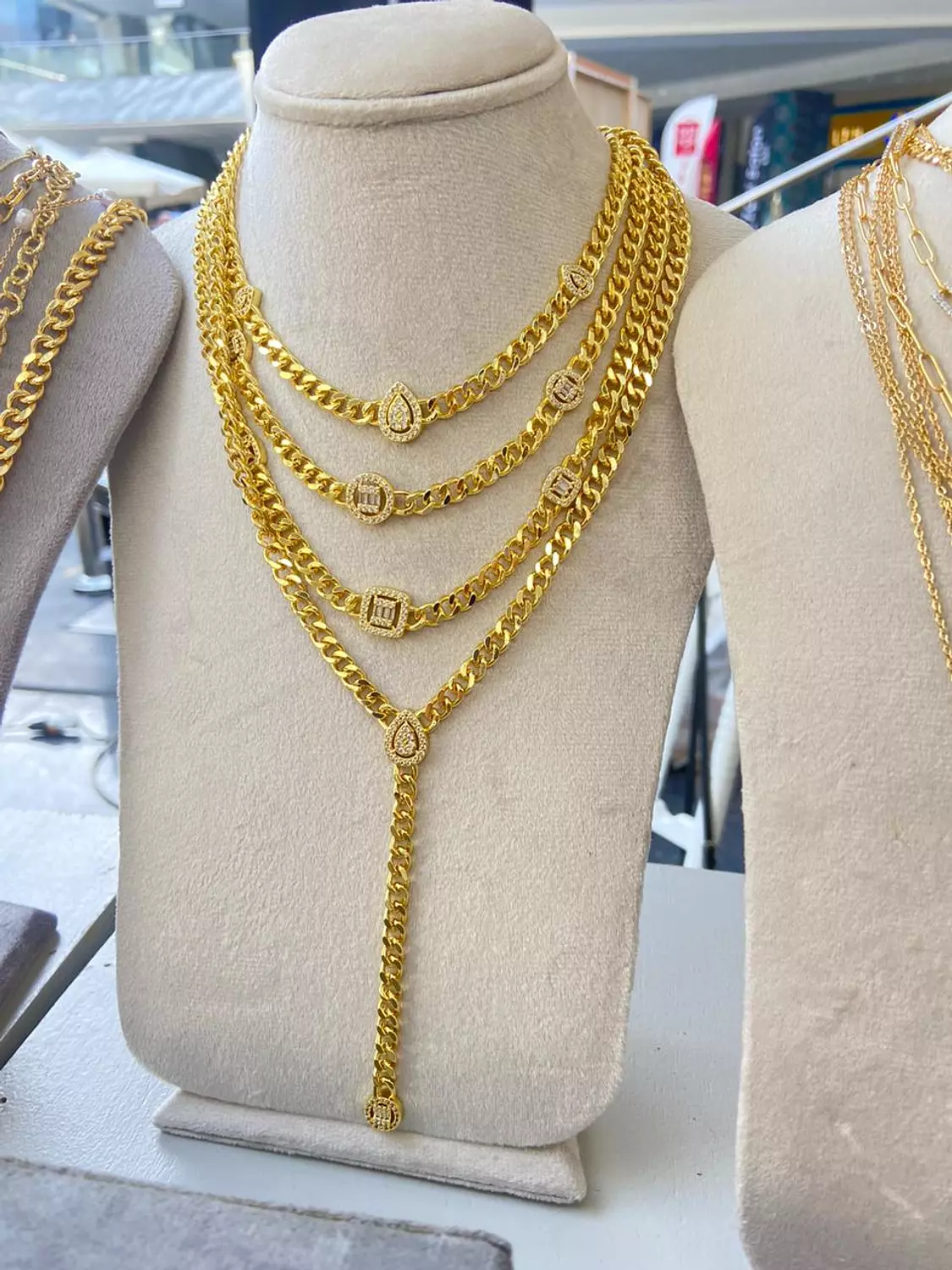 Shinny Necklace  2