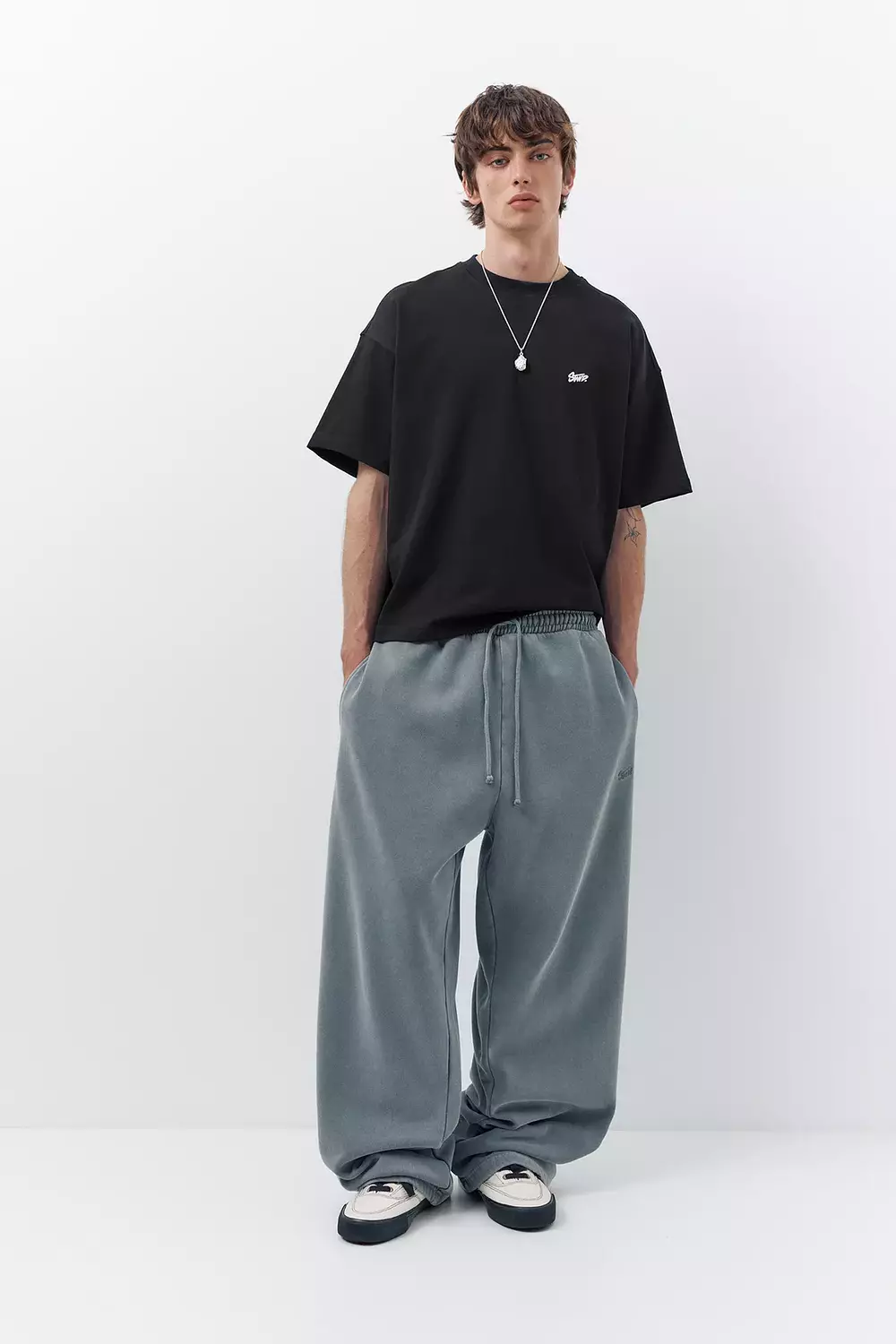 Stwd oversize black 2