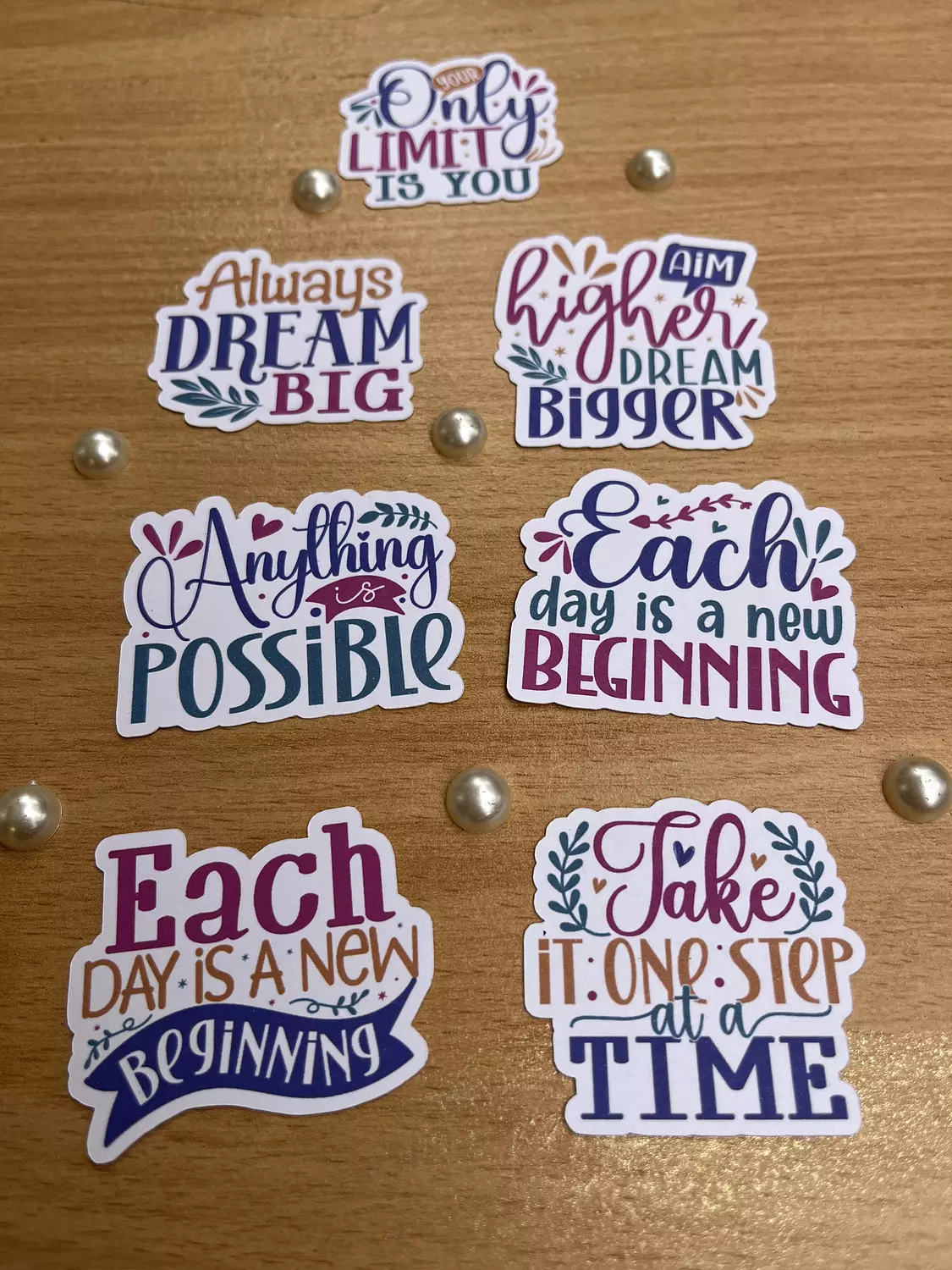 بوكس الاستيكرات image