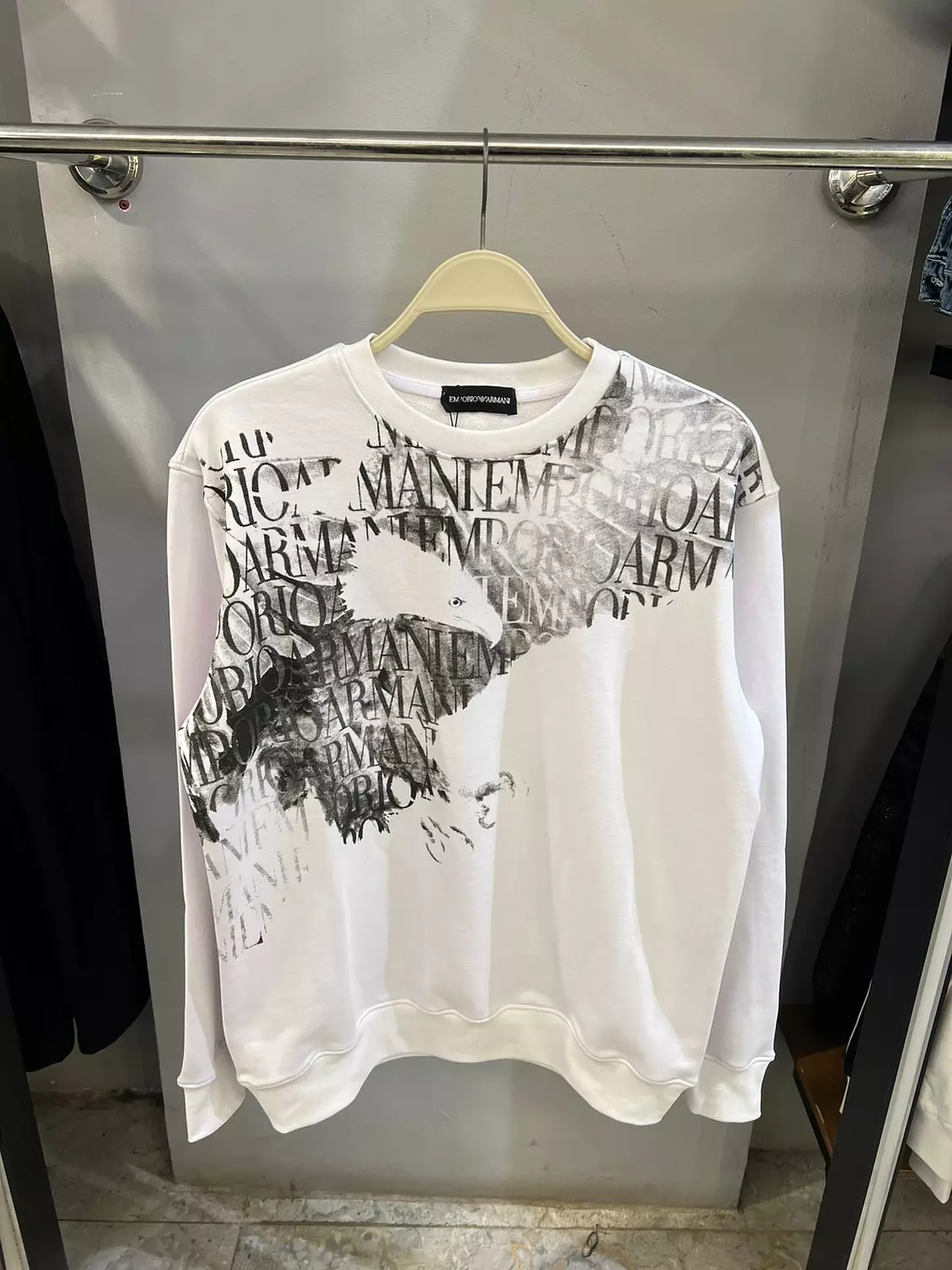 EMPORIO ARMANI SWEATSHIRT \ 990 image