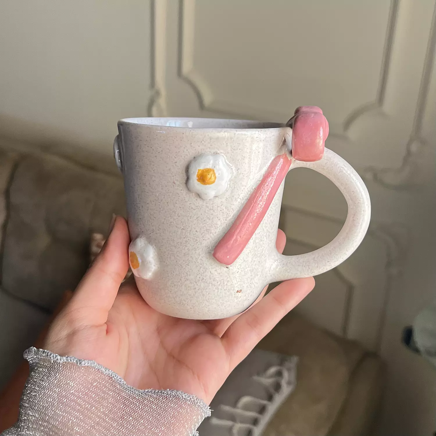 Bow Mug 4