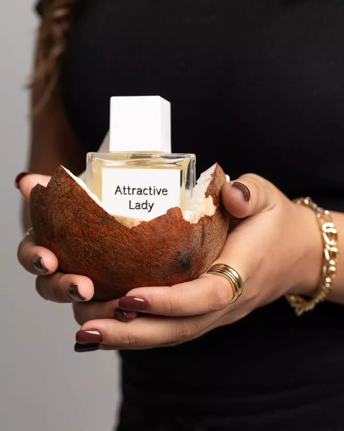 <p><br><strong>ATTRACTIVE LADY <span style="color: rgb(0, 0, 0)">⇒</span></strong></p><hr><p></p>