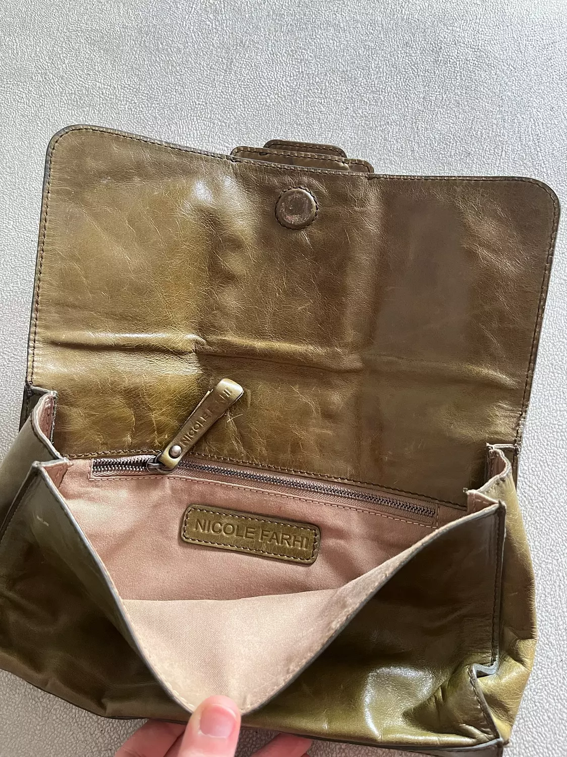 The perfect olive clutch  6