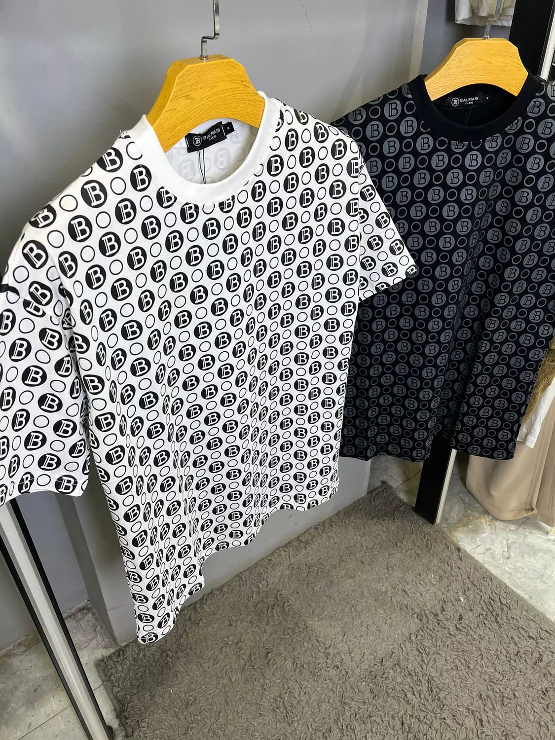 BALMAIN TSHIRT / 1336 9